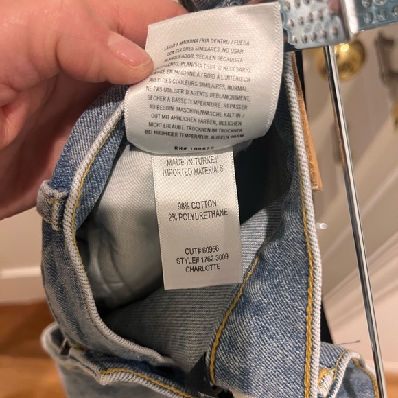 Citizens of Humanity Charlotte Crop Sz. 27 - Picture 8 of 8